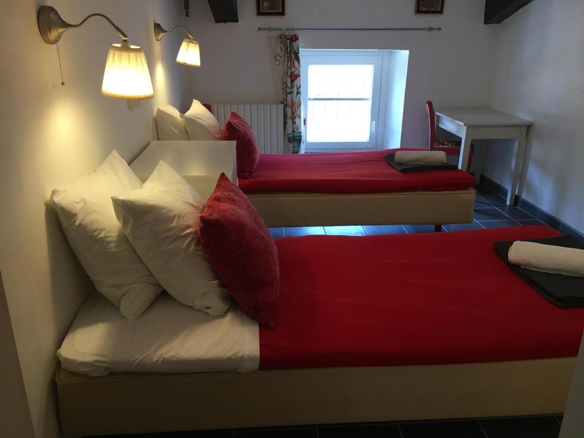 Hotel Axat Экстерьер фото